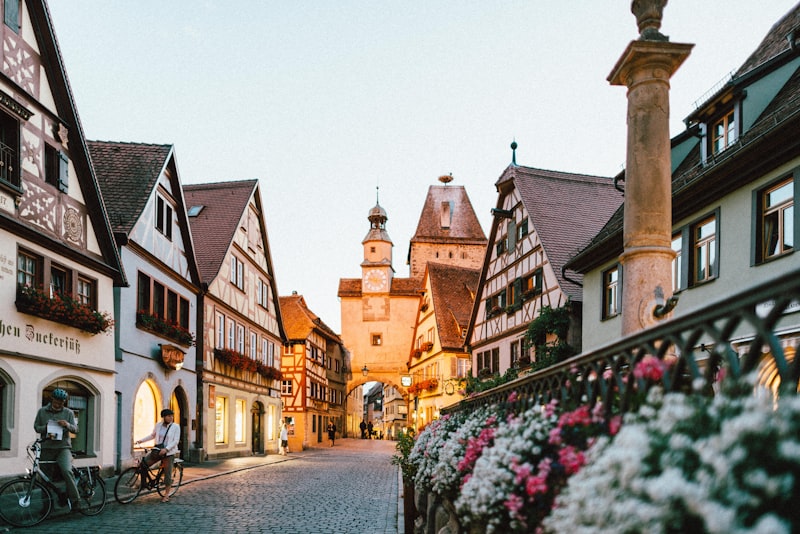Germany's Supplement & FMCG Market: Recruiting Leadership for European Headquarters